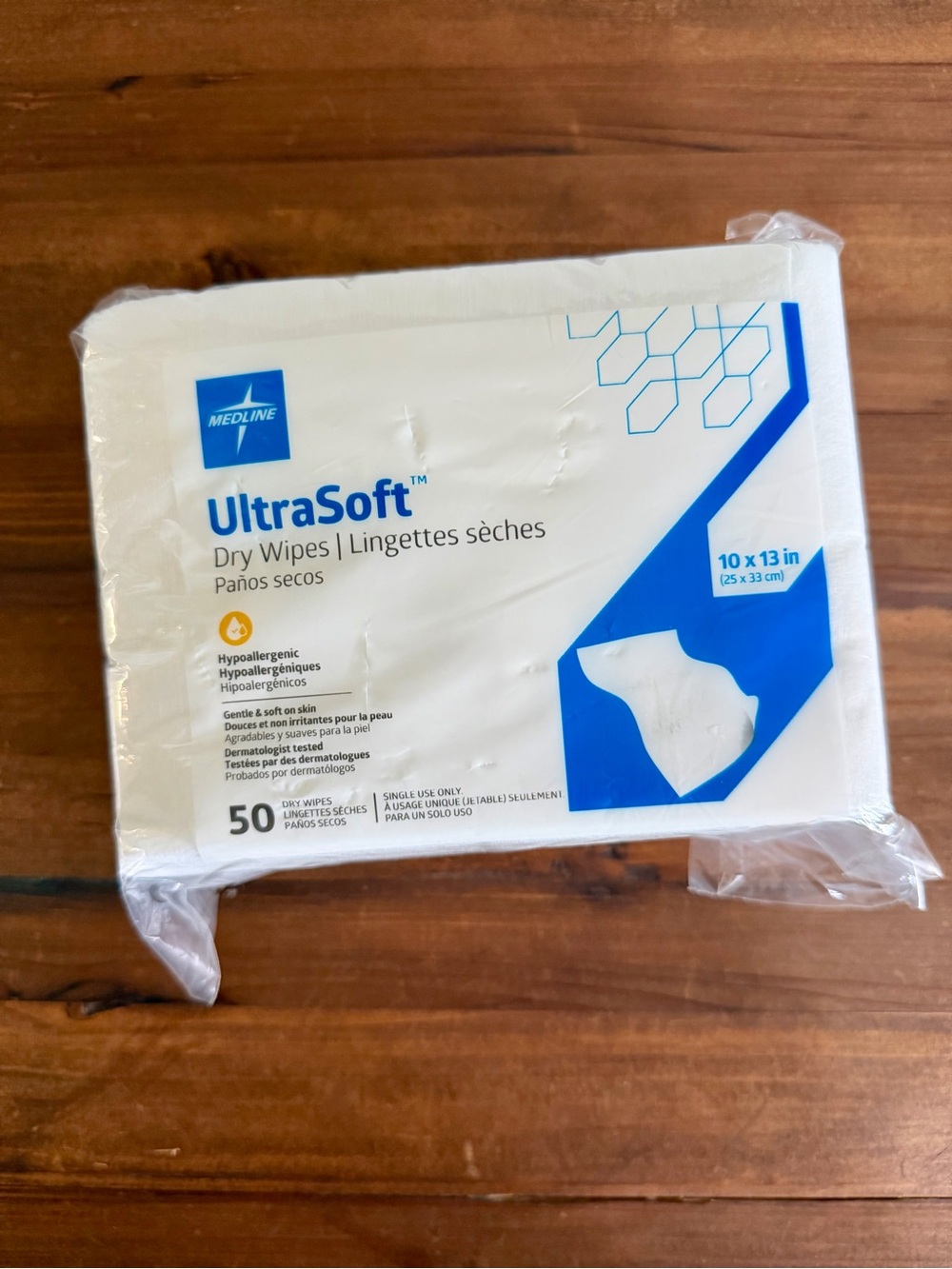 Medline UltraSoft Dry 50 Disposable 10” x 13” Wipes